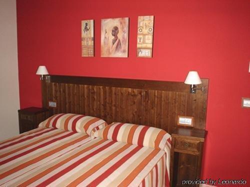Hotel Rocio บียาฟรังกา เด กอร์โดบา ห้อง รูปภาพ